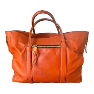 Chloe
Madeline  Tote bag.